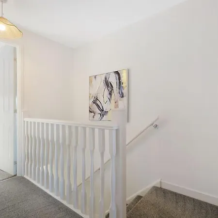 Modern Coastal Minutes From Redcar